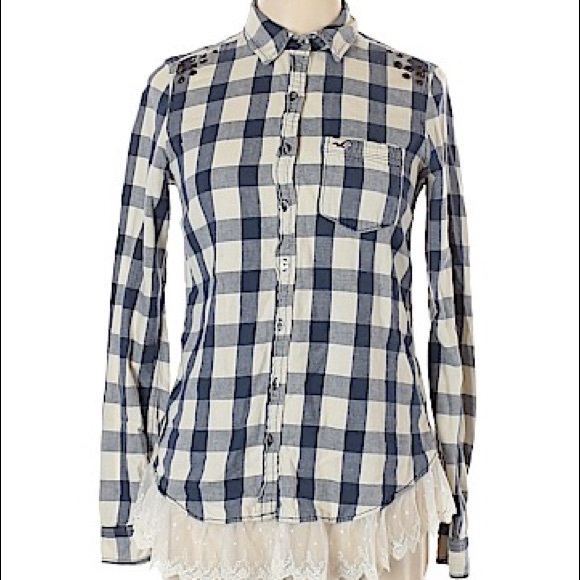 Hollister Long Sleeve Button-Down Shirt - Picture 1 of 3